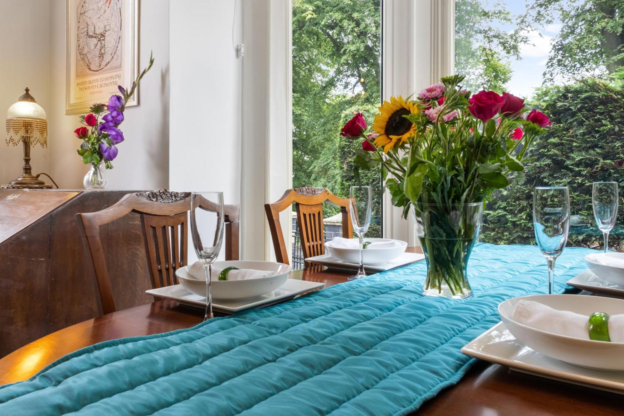 Elegant Malvhina Retreat On The Malvern Hills Great Malvern Εξωτερικό φωτογραφία